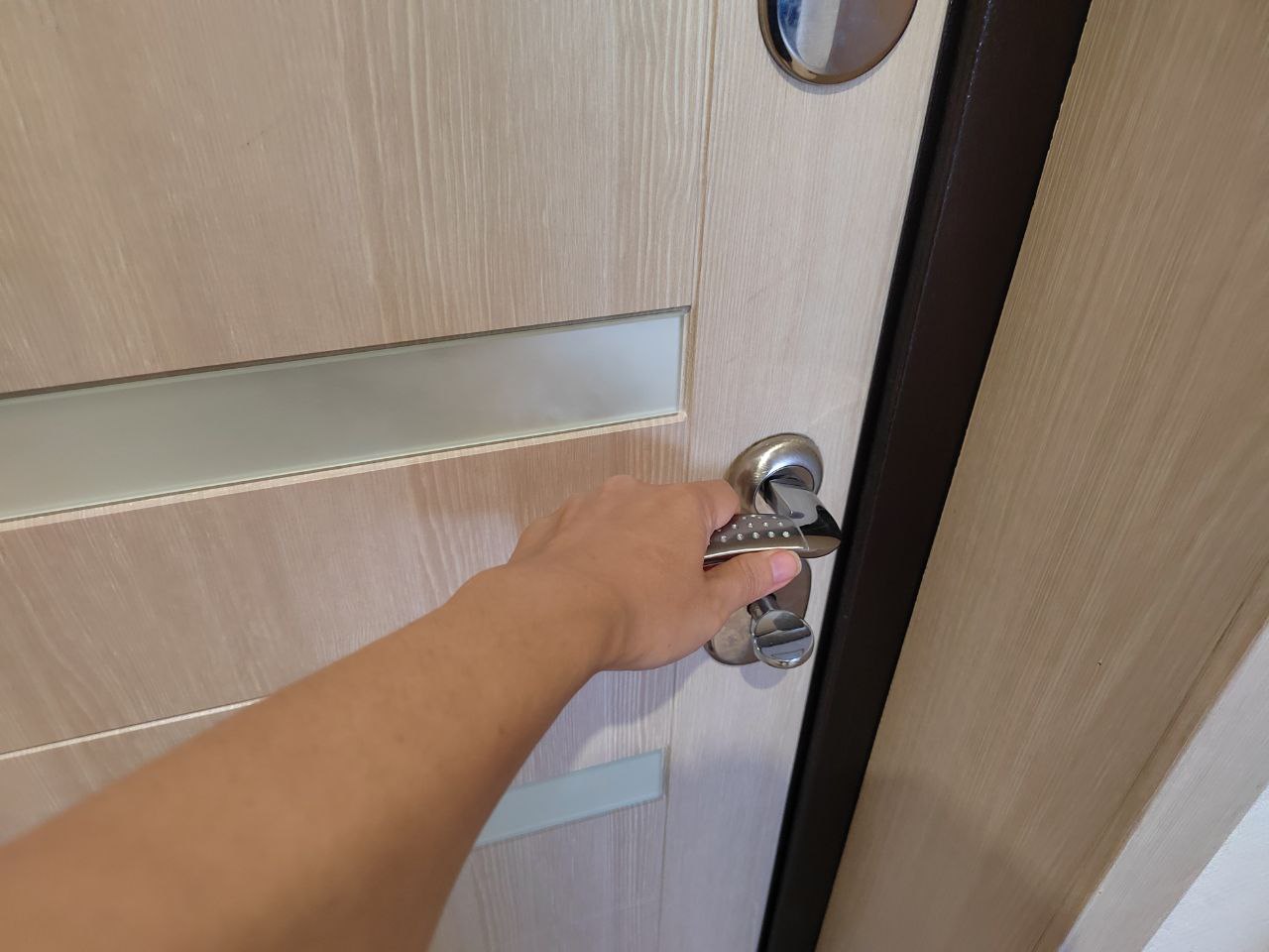 «ЭнергосбыТ Плюс» призвал пензенцев платить вовремя, избегая визита приставов