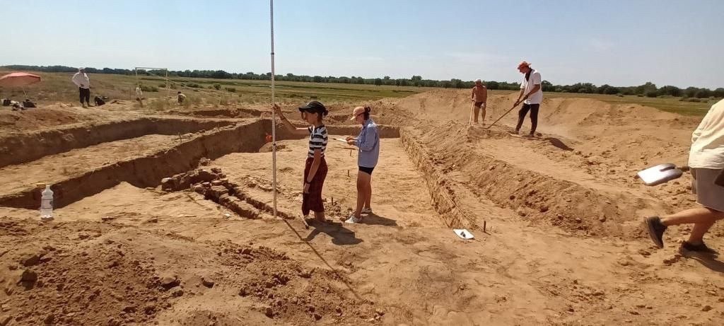 Олег Мельниченко рассказал о находках пензенских археологов в Астраханской области