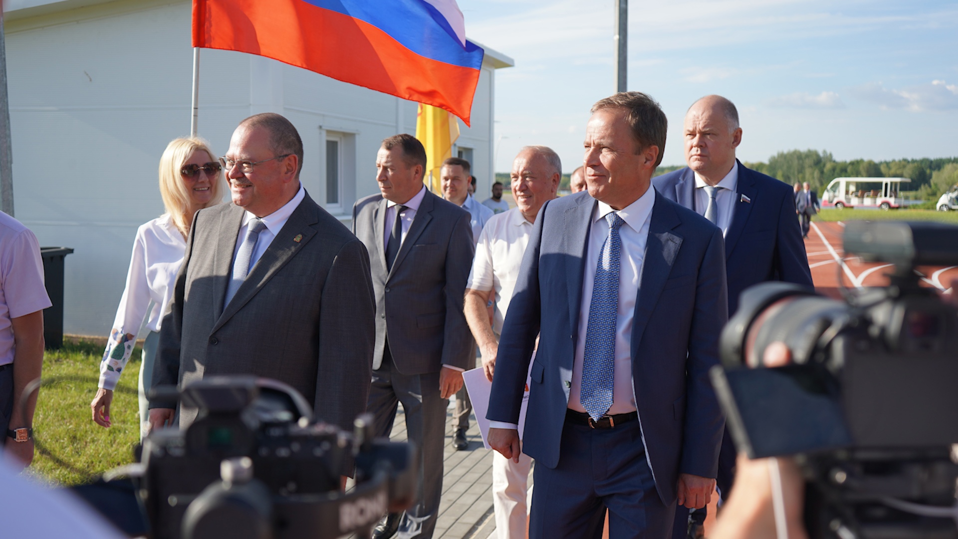 «Вишенка на торте в проекте благоустройства территории» – Олег Ягов про умную площадку Спутника