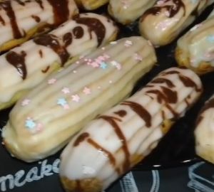 Готовим эклеры со сливочно-творожной начинкой