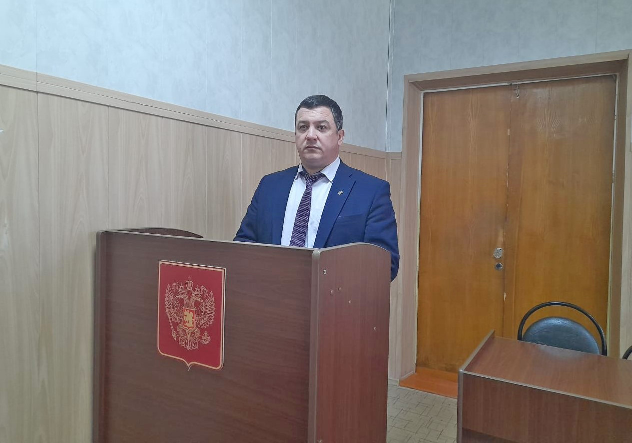 Олег Вдовин сохранил кресло главы Сосновоборского района