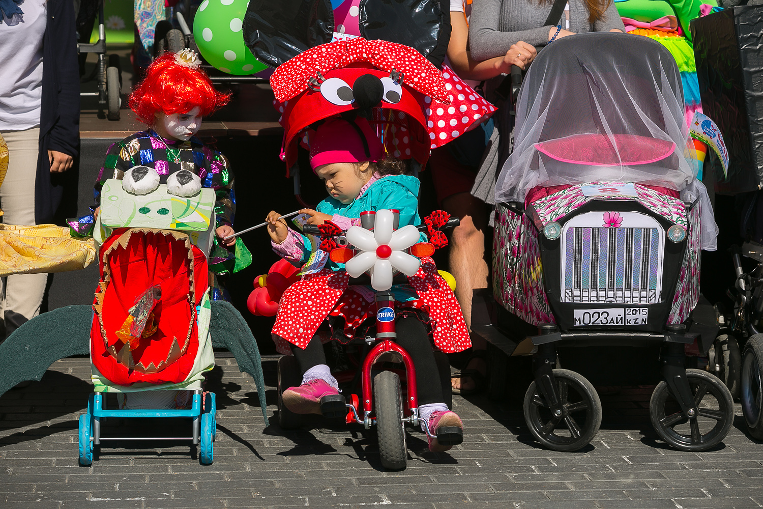 Жителей Кузнецка пригласили принять участие в параде детских колясок (0+)