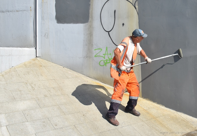 В Пензе установили причастных к рекламе наркотиков