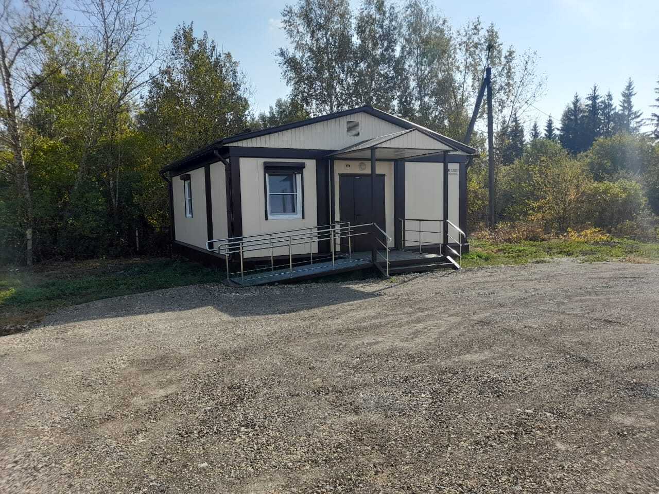 В Нижнеломовском районе завершили строительство нового ФАПа