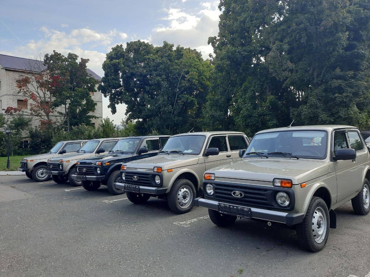 Олег Мельниченко рассказал о планах по отправке крупной парти машин «Нива» в зону СВО