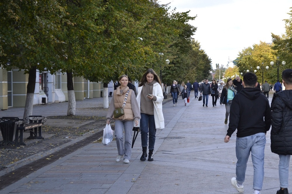В сентябре и октябре жители Пензы смогут бесплатно поплавать в бассейне