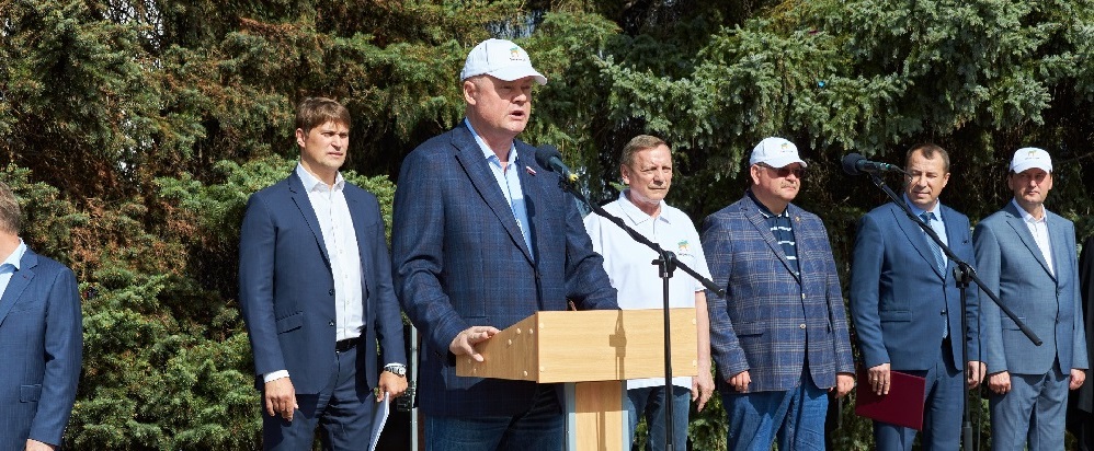 Вадим Супиков поздравил жителей Заречного с 65-летним юбилеем города