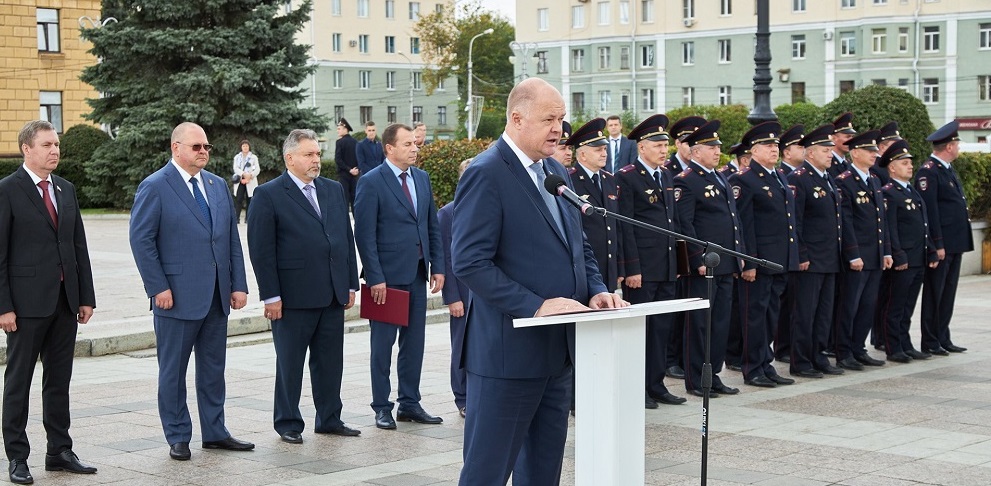 Вадим Супиков поздравил сотрудников полиции с 100-летием патрульно-постовой службы