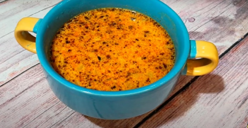 Готовим тосканский суп с фаршем, паприкой и итальянскими травами