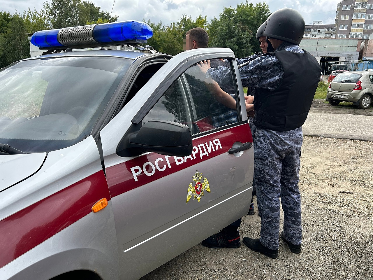 Житель Пензы за один вечер успел устроить две драки с прохожими