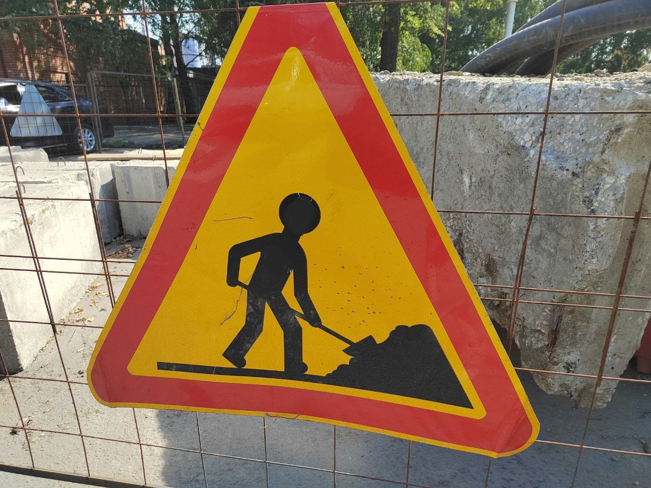 В Кузнецке завершают дорожные работы на улице Правды