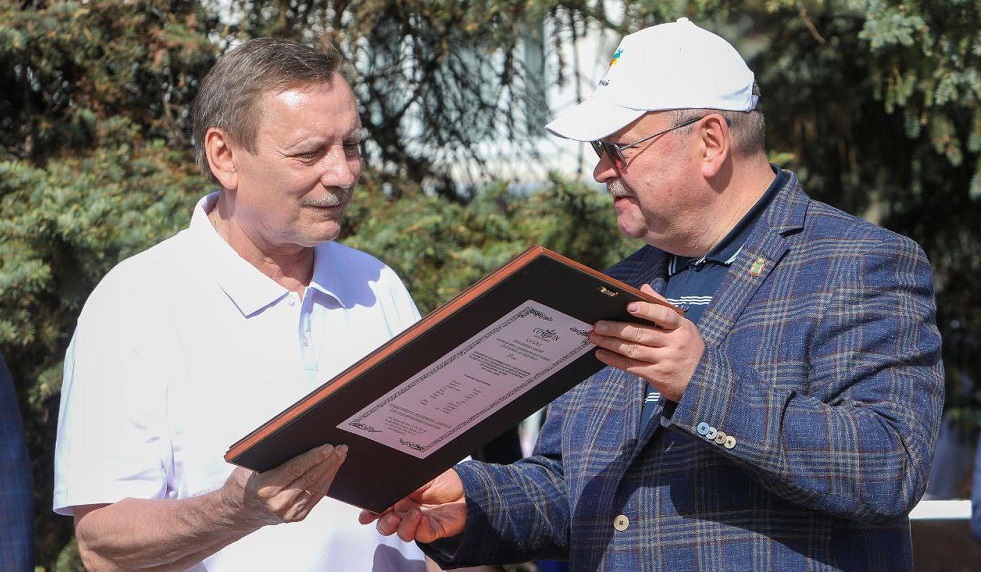 Олег Мельниченко поздравил Заречный с 65-летним юбилеем