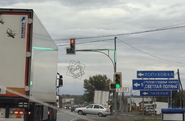 Светофоры в селе Чемодановка приводят водителей в замешательство