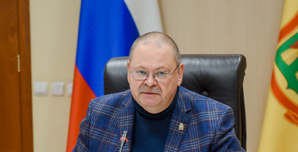 Олег Мельниченко рассказал о капремонте двух ДК в Вадинском районе