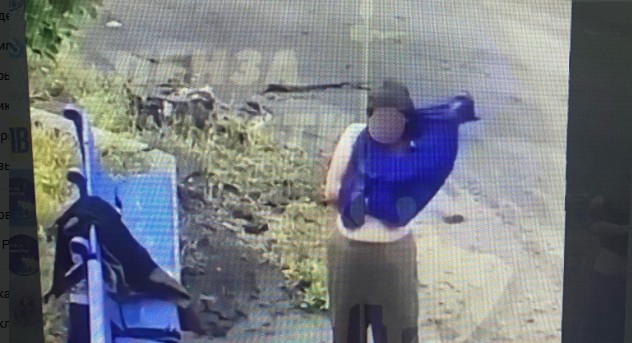 В Сердобске женщина преклонного возраста оголилась перед молодым парнем