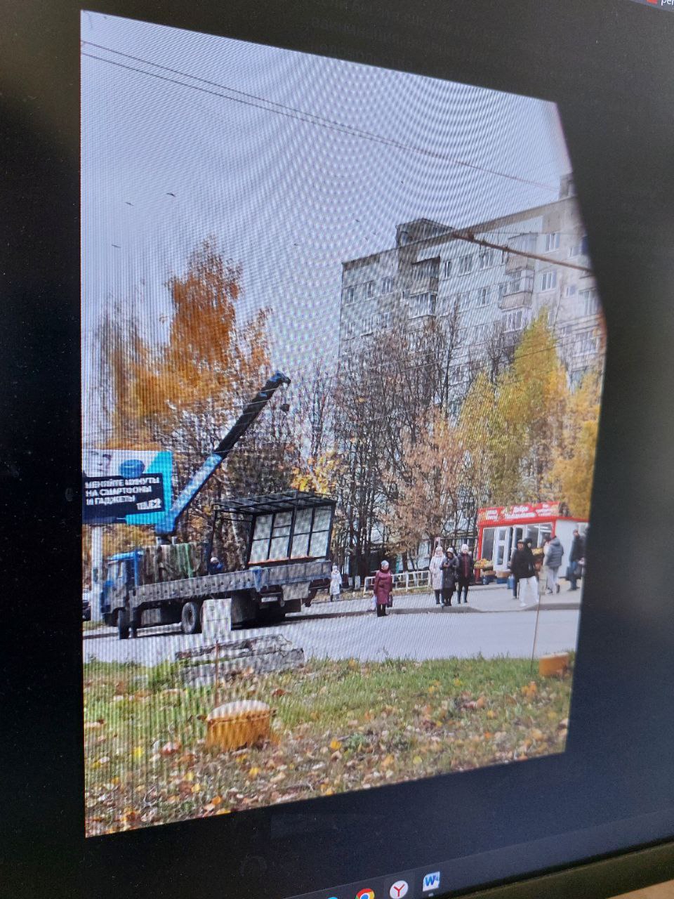 В Пензе с нарушением сроков вернули остановочный павильон у «КаГау»