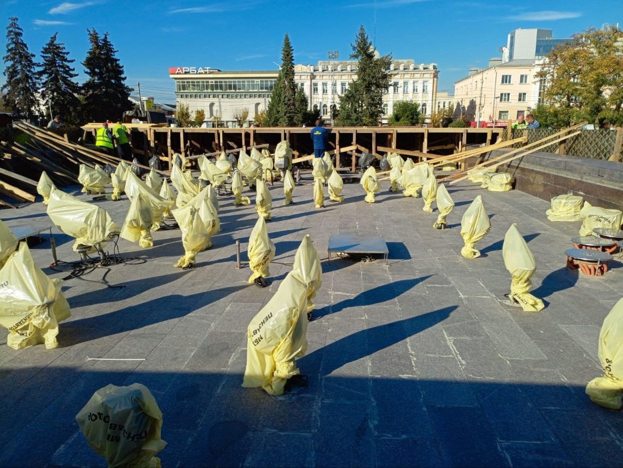 Как проходит консервация фонтана в центре Пензы, фото