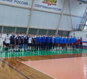 В Кузнецке проходит волейбольный турнир, посвященный 100-летию российского волейбола