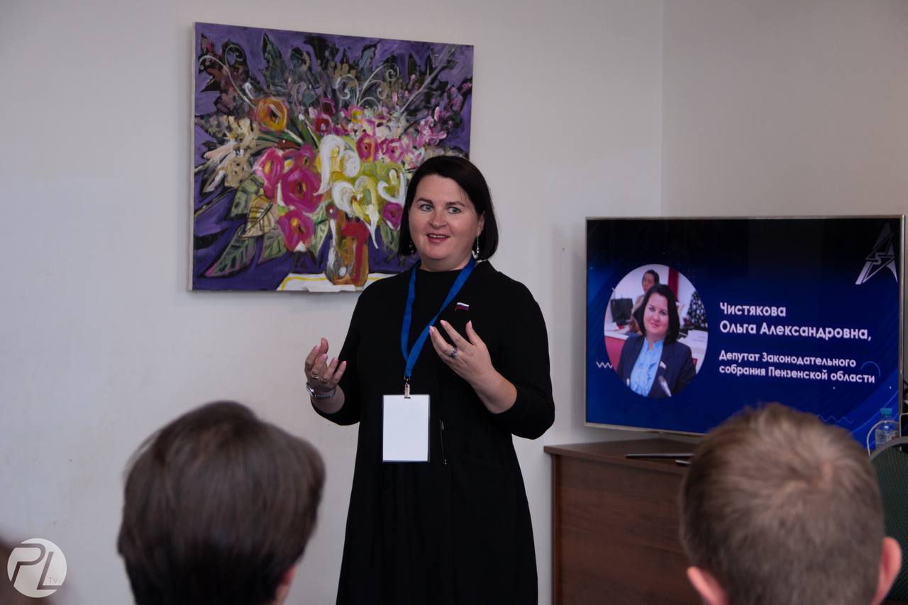 Ольга Чистякова рассказала о благотворительных проектах Союза женщин пензенским студентам