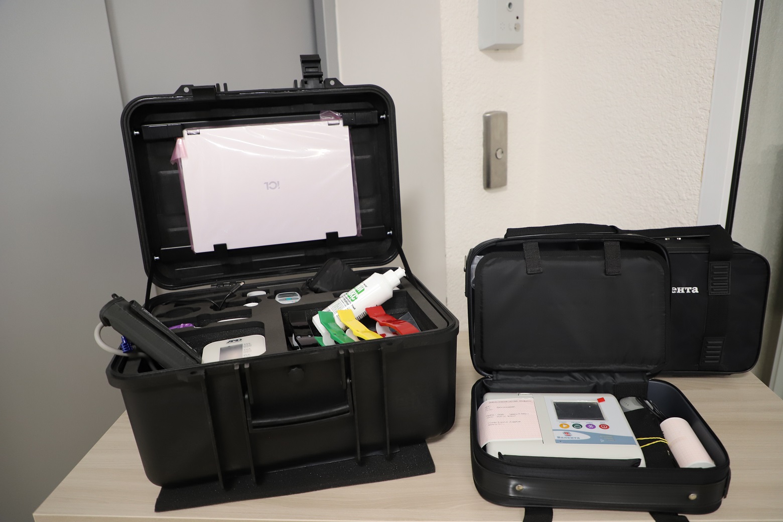 В Пензе медикам передали «Цифровые ФАПы» и 14 электрокардиографов