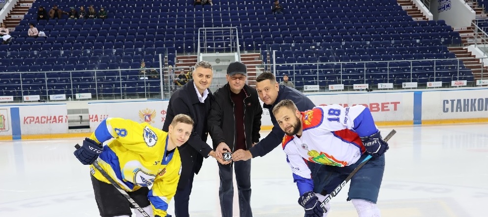 В Пензе открыли сезон областного турнира по хоккею