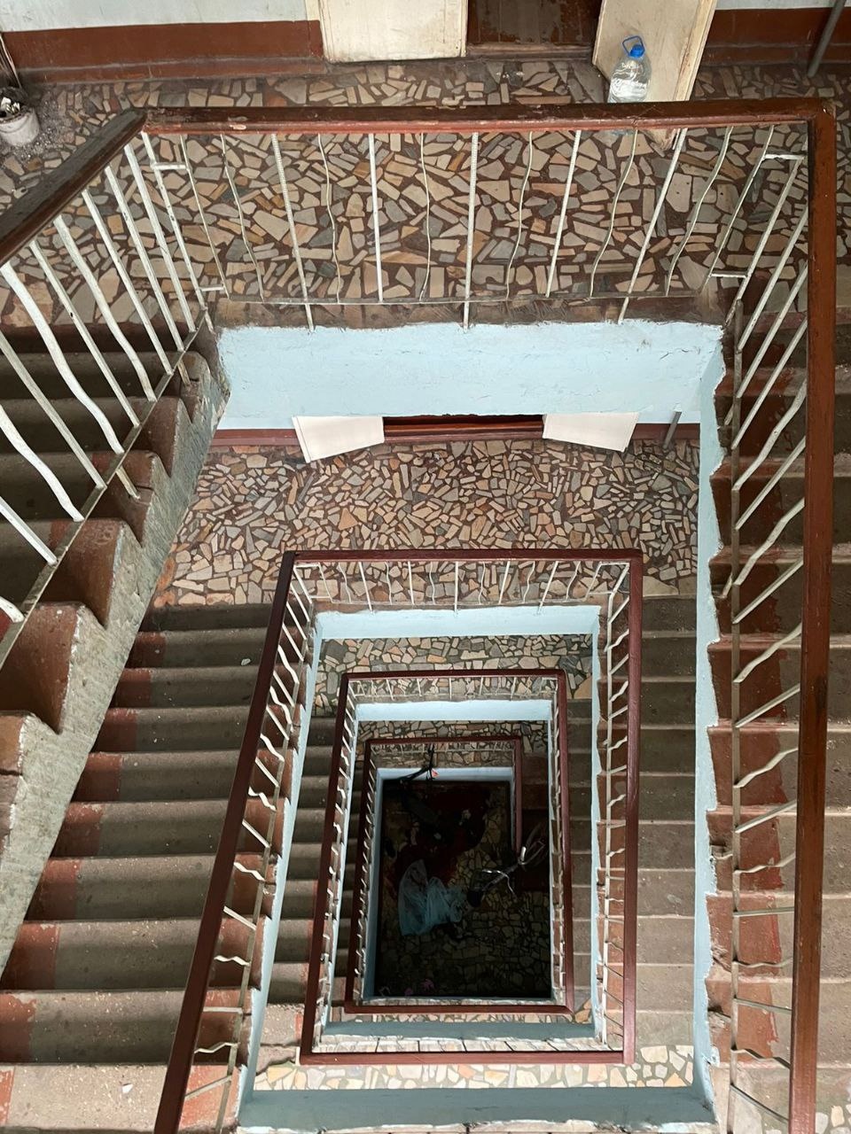 В Пензе под стражу взяли мужчину, сбросившего девушку с 5 этажа