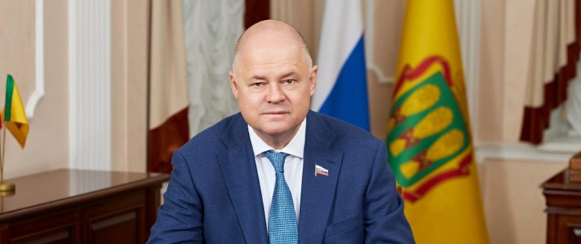 Вадим Супиков поздравил пензенских учителей с праздником