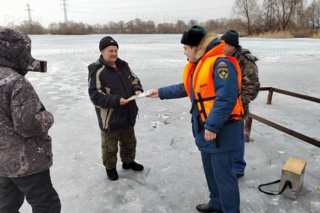 Пензенцам напомнили об опасности выхода на тонкий лед