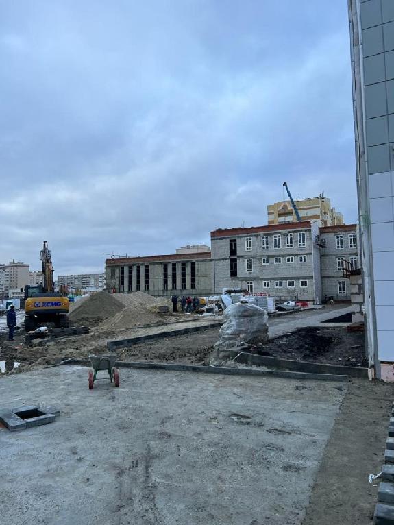 В Пензе школу на улице Измайлова строят с отставанием от графика