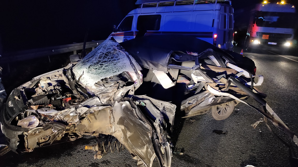 В Бессоновском районе в жестком ДТП раскурочило легковушку