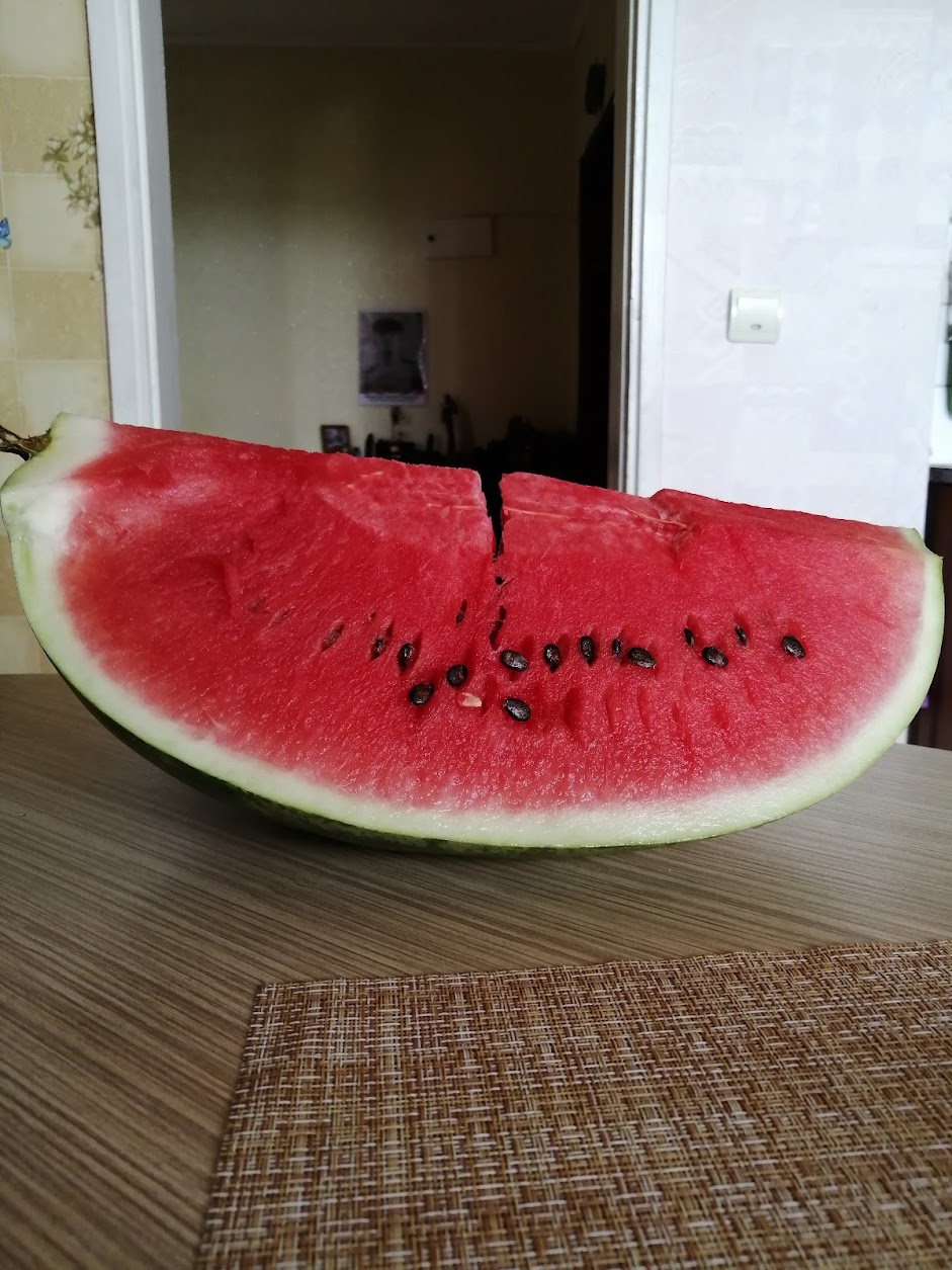 Житель Пензы угнал тележку из супермаркета из-за тяжелой сладкой ноши