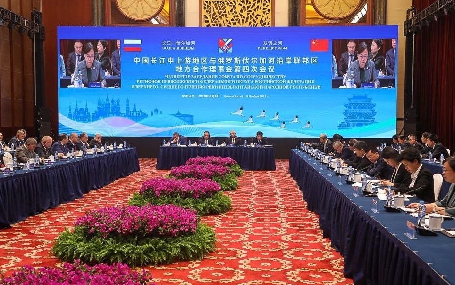 Олег Мельниченко предложил китайским коллегам построить в Пензенской области гостиничный комплекс