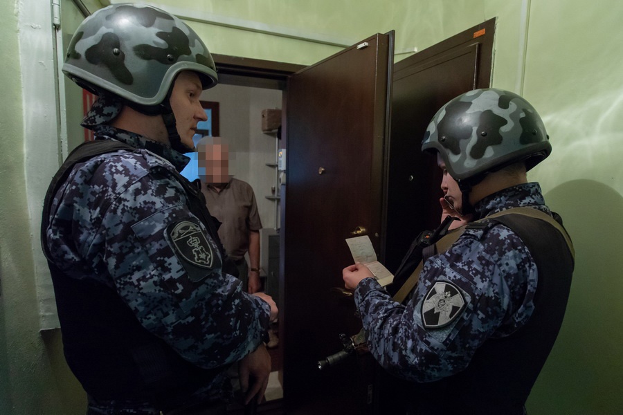 В Пензе на улице Луначарского нашли заблудившуюся женщину с потерей памяти