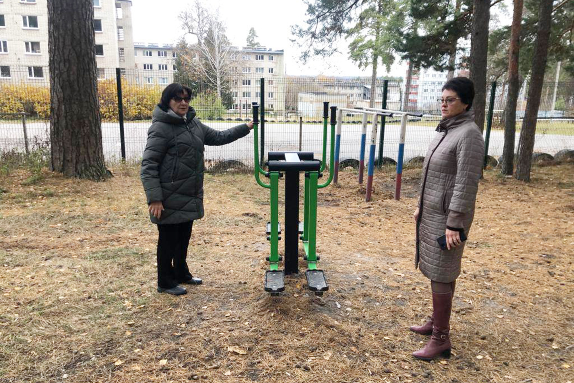 Ольгу Чистякову поблагодарили за спортплощадку на "Тропе здоровья" в Ахунах