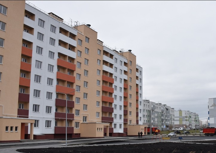 В пензенской «Заре» завершается строительство третьего дома для переселенцев