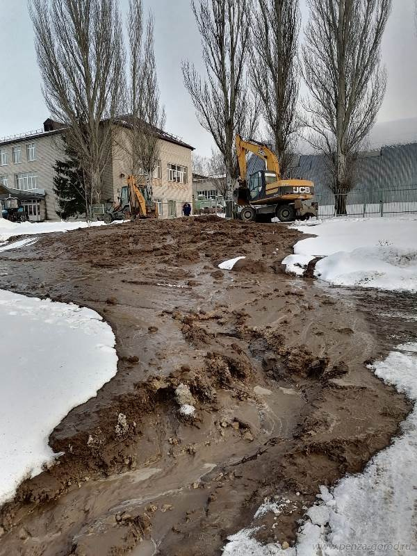В Пензе ликвидировали утечку на Ботанической улице