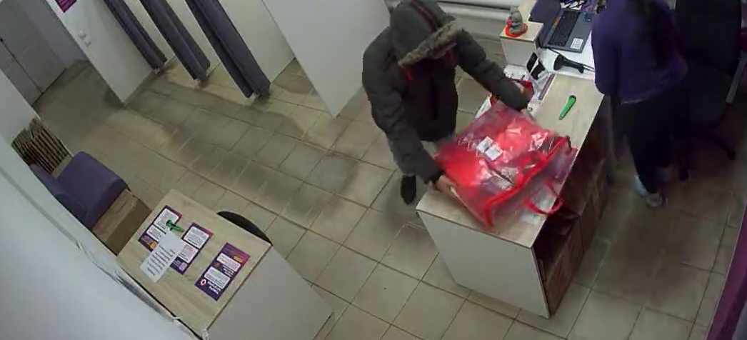 Пензенец украл костюм Деда Мороза, чтобы поздравить родных с Новым годом