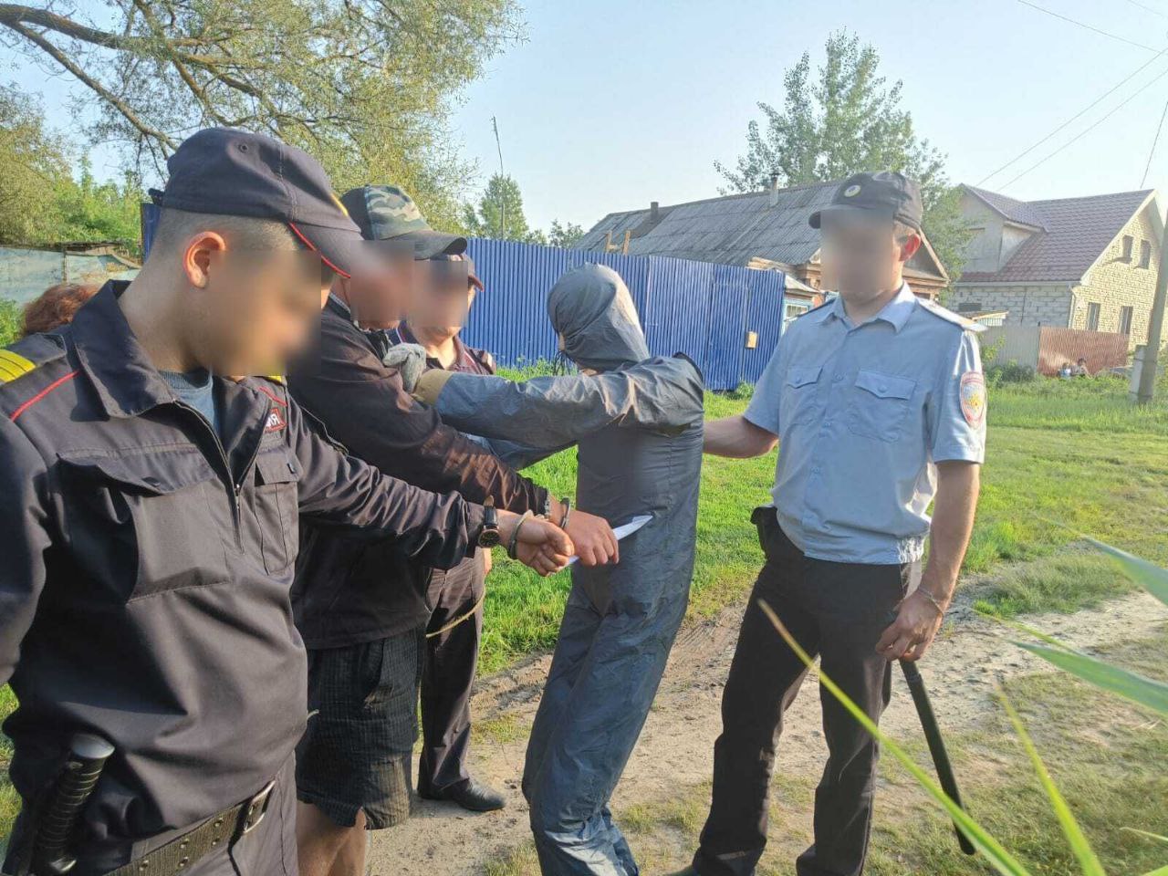 В Городищенском районе мужчина напал с ножом на возлюбленного падчерицы