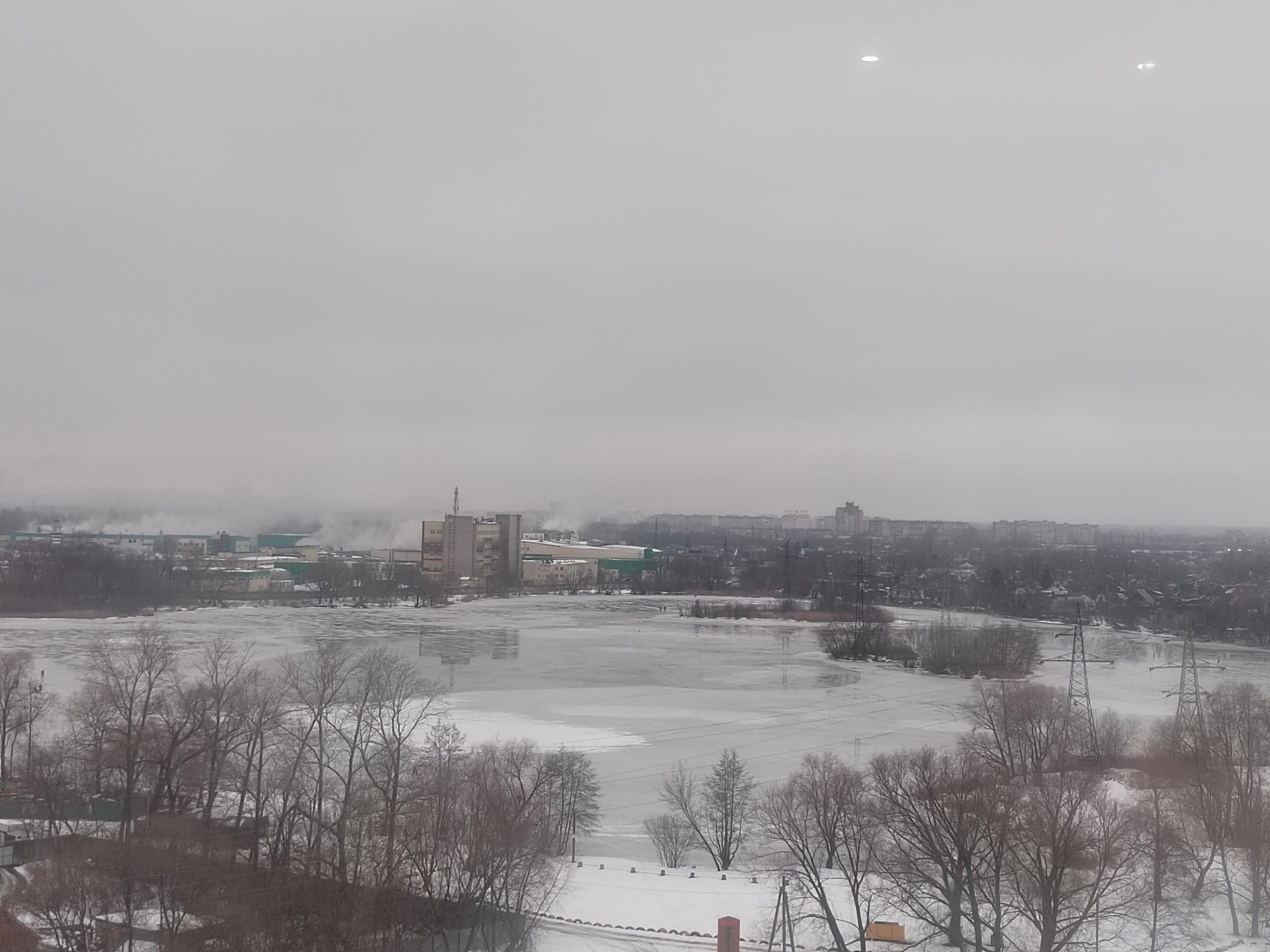 В Пензе предложили не спасать любителей рыбалки на тонком льду