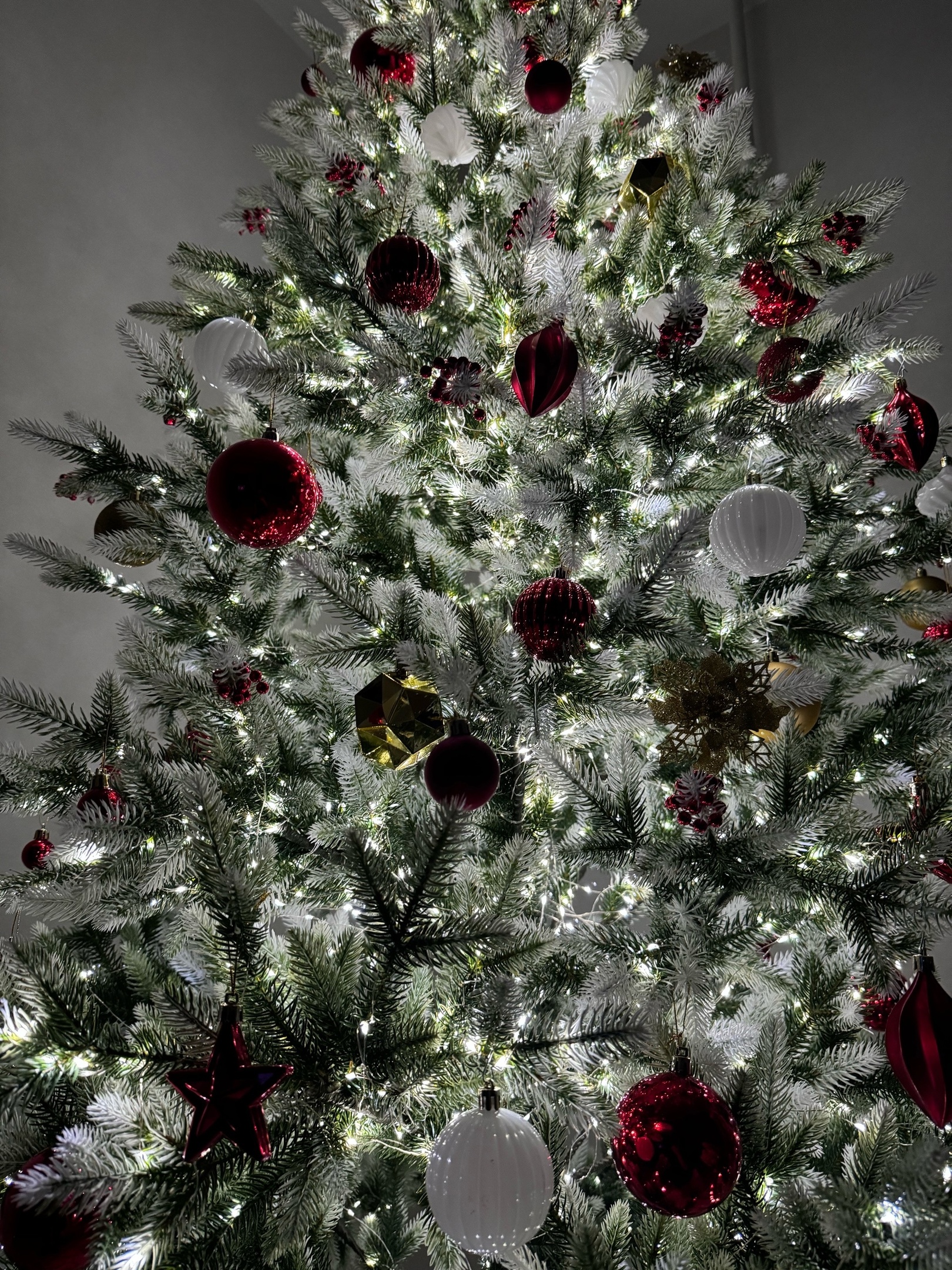 Стоимость искусственных елок для пензенцев стала выше