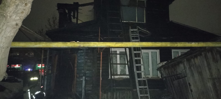 Названы возможные причины двух смертельных пожаров в Кузнецке