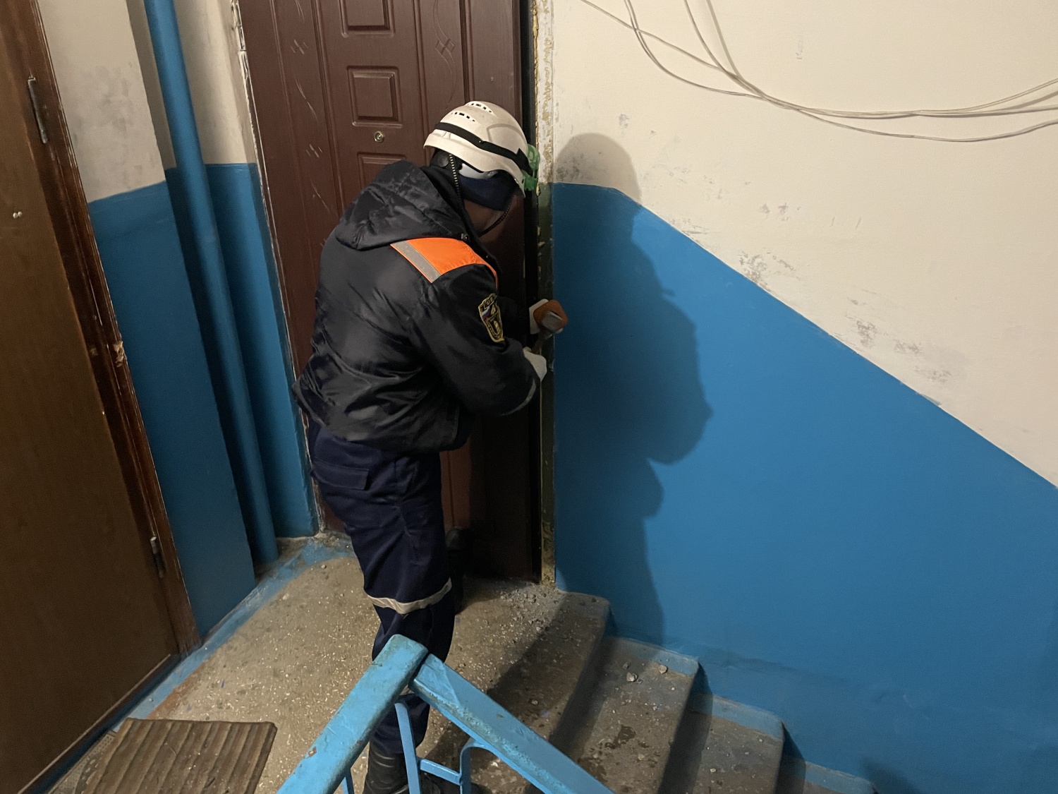 В Пензе спасатели помогли горожанке с травмированной ногой