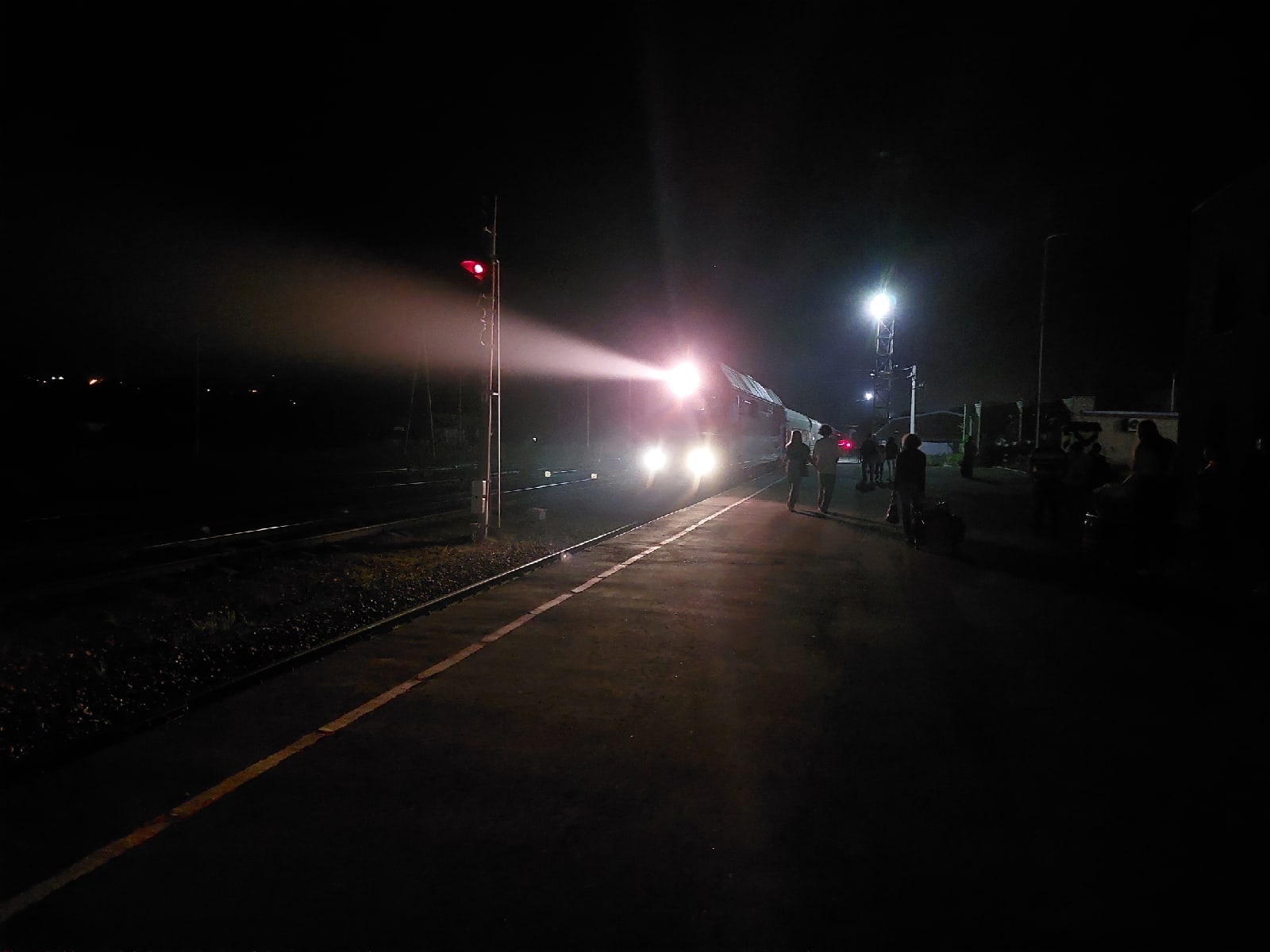 В Пензенской области железнодорожные платформы оказались преступно темными