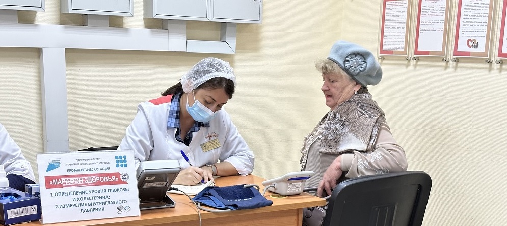 Пензенцев приглашают на медобследования в офисы МФЦ