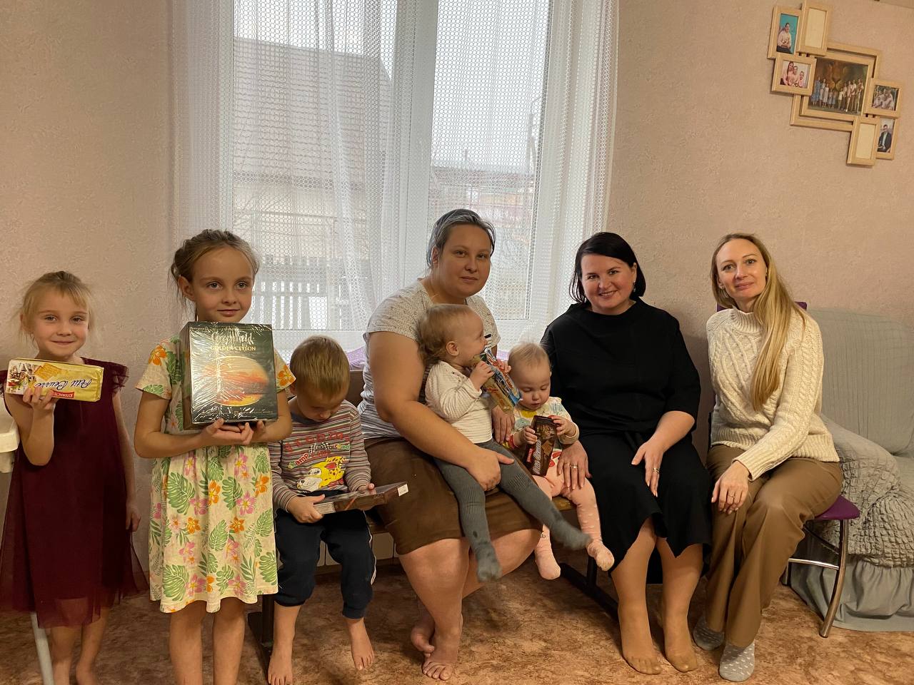 Ольга Чистякова навестила многодетные семьи Терновки