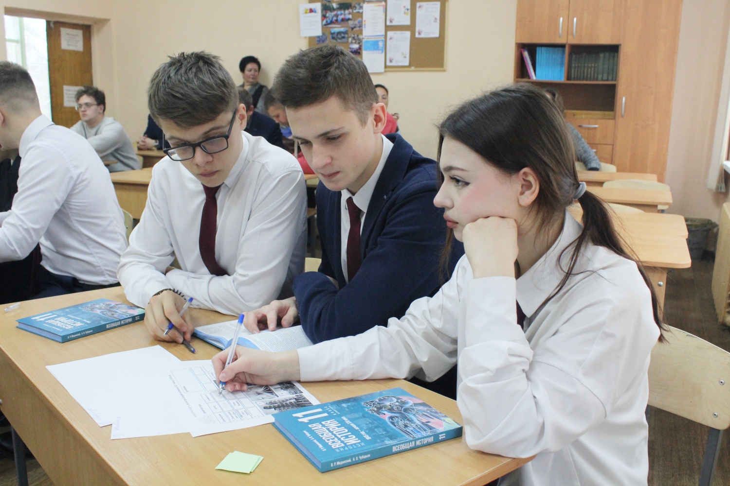 Пензенские школы укомплектовали новыми учебниками истории