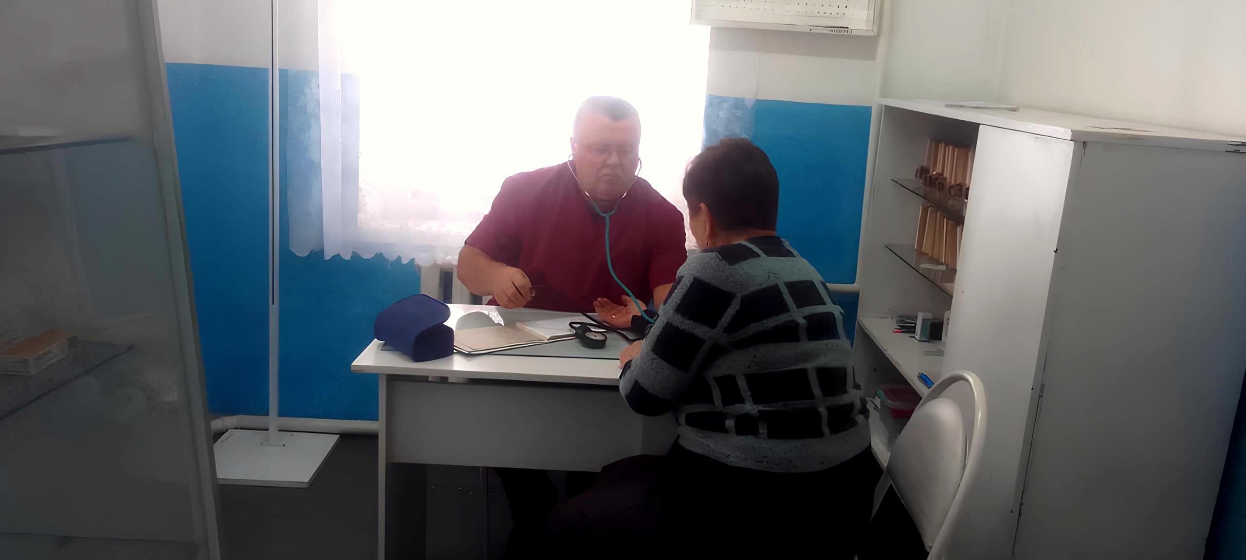 В Сосновоборском районе жители села дождались появления нового фельдшера