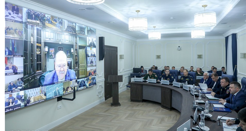 В Пензенской области следить за общественным порядком в период праздников будут более 1300 полицейских