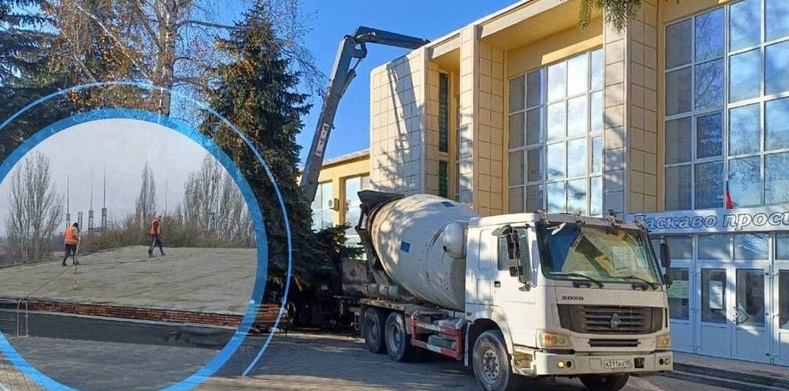 Пензенцы приступили к заливке кровли Дворца спорта в Токмаке