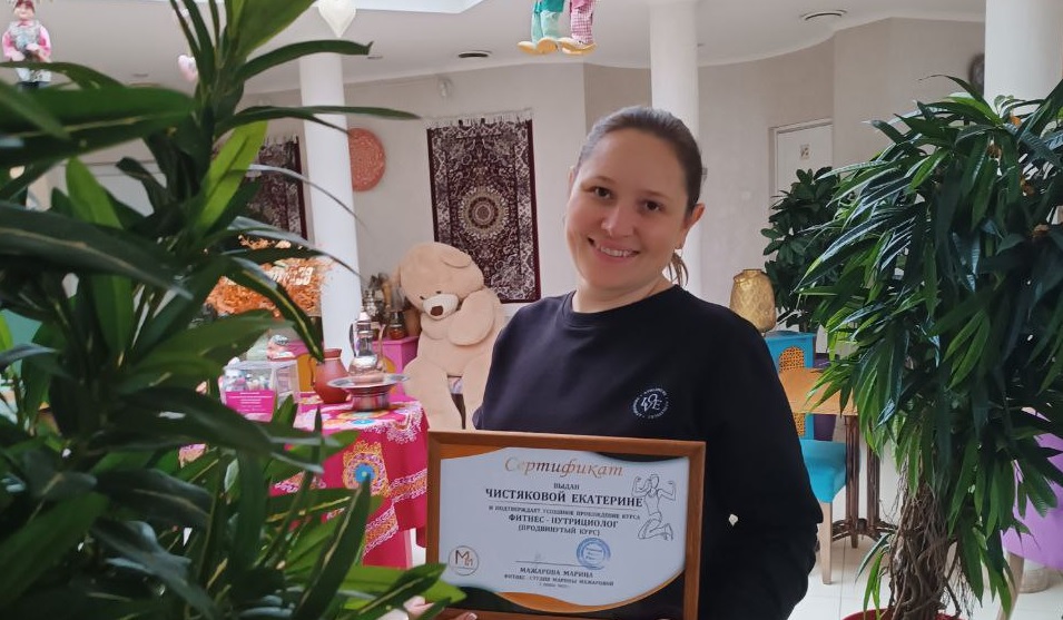 Пензенский нутрициолог рассказала, как сохранить фигуру после новогодних салатов